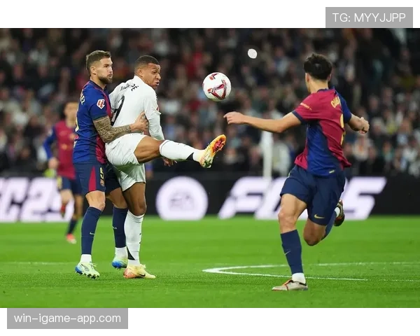 皇马成功表现是否掩盖潜在问题，阶段性变化对赛季稳定性面临考验