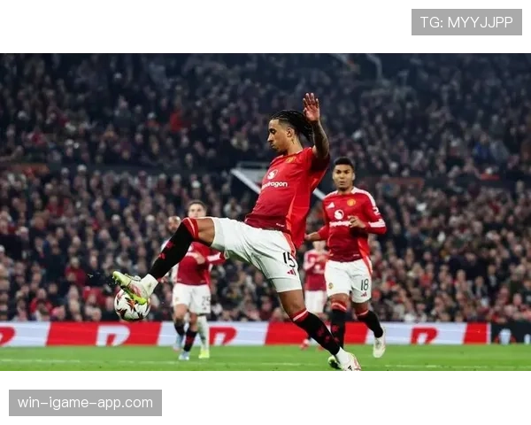 曼联中场控球率虚高问题持续暴露，防守稳定性逐步反映在近期战绩