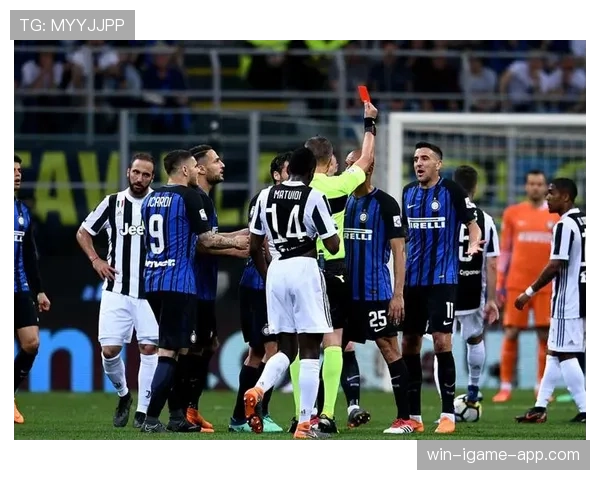 裁判出牌标准全面拆解：红黄牌判罚到底靠什么决定