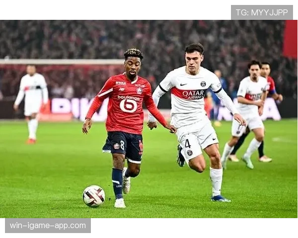 乌加特能否扛住皇马中场的对抗压力？