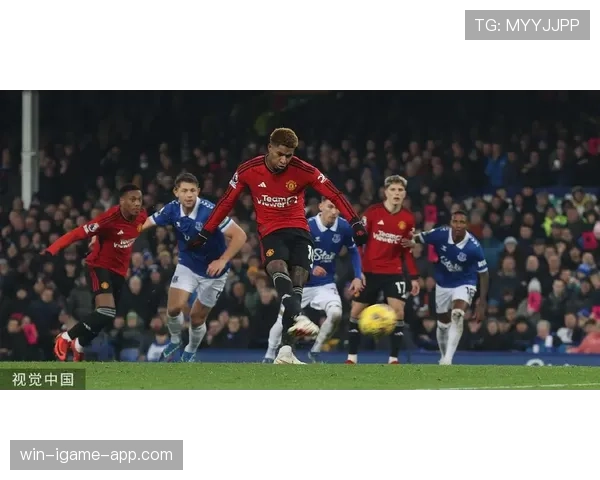 加纳乔倒钩破门解析：是否达到普斯卡什级神迹